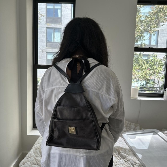 Rare vintage HCL Germany leather triangle backpack - Picture 7 of 7